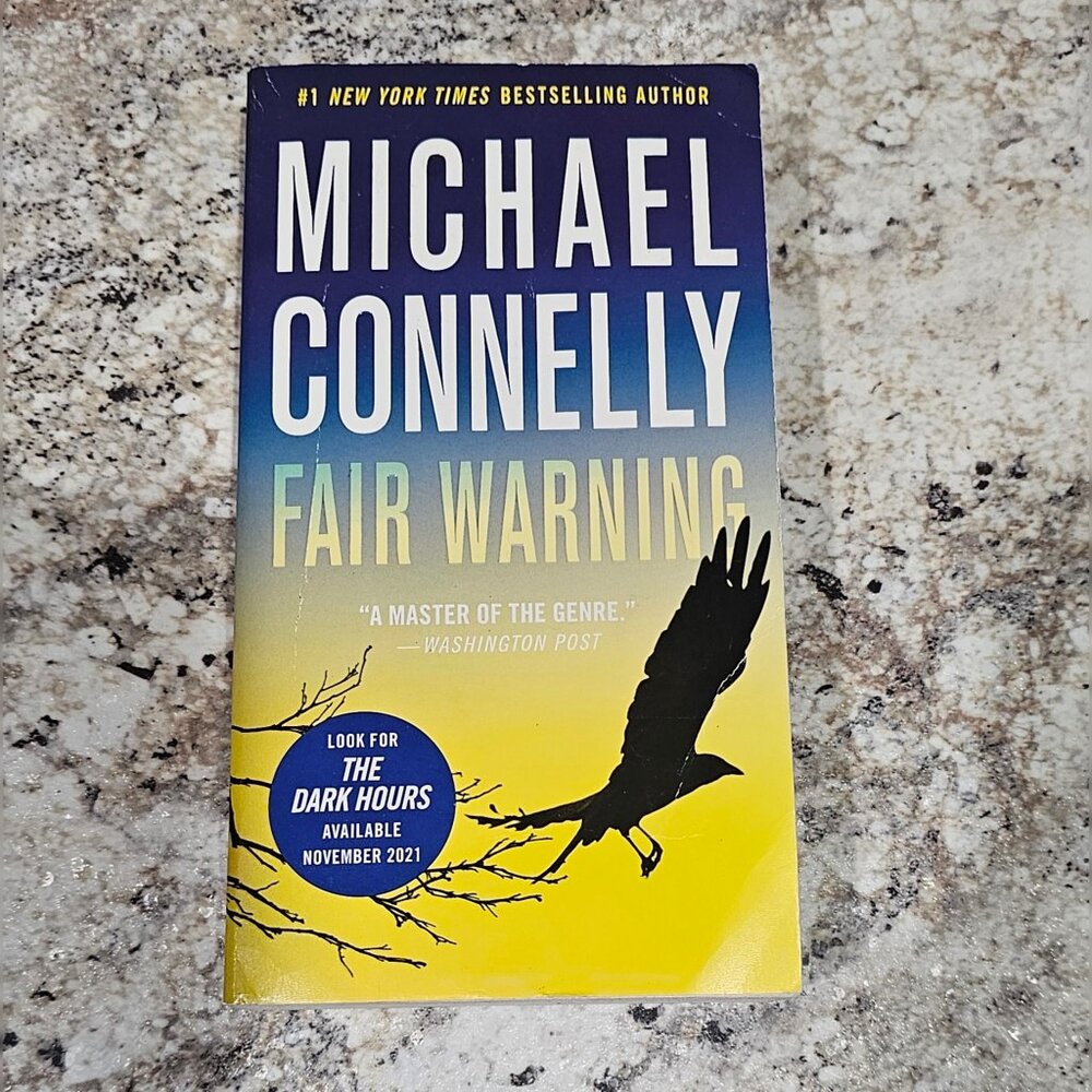 Fair Warning by Michael Connelly Paperback